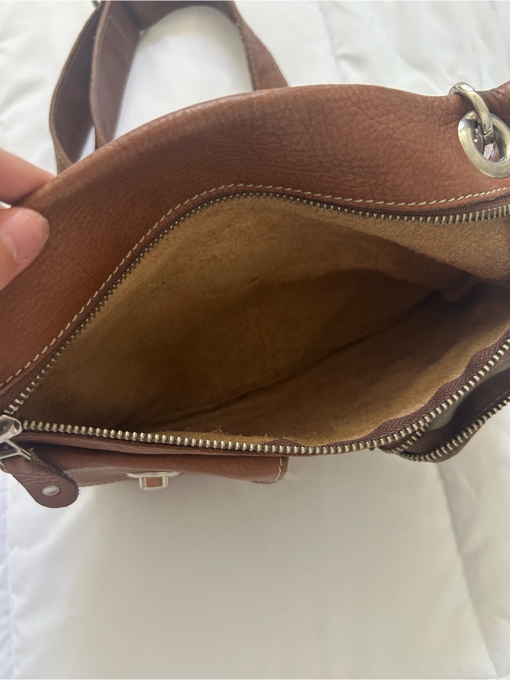 Roots Villager Cervino Crossbody Bag - Picture 3 of 3